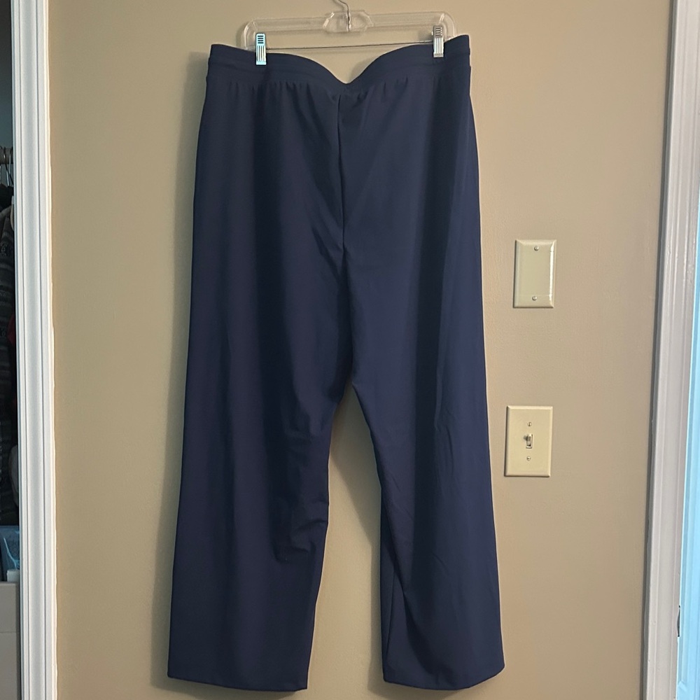 Women’s Navy Pants - Picture 3 of 4
